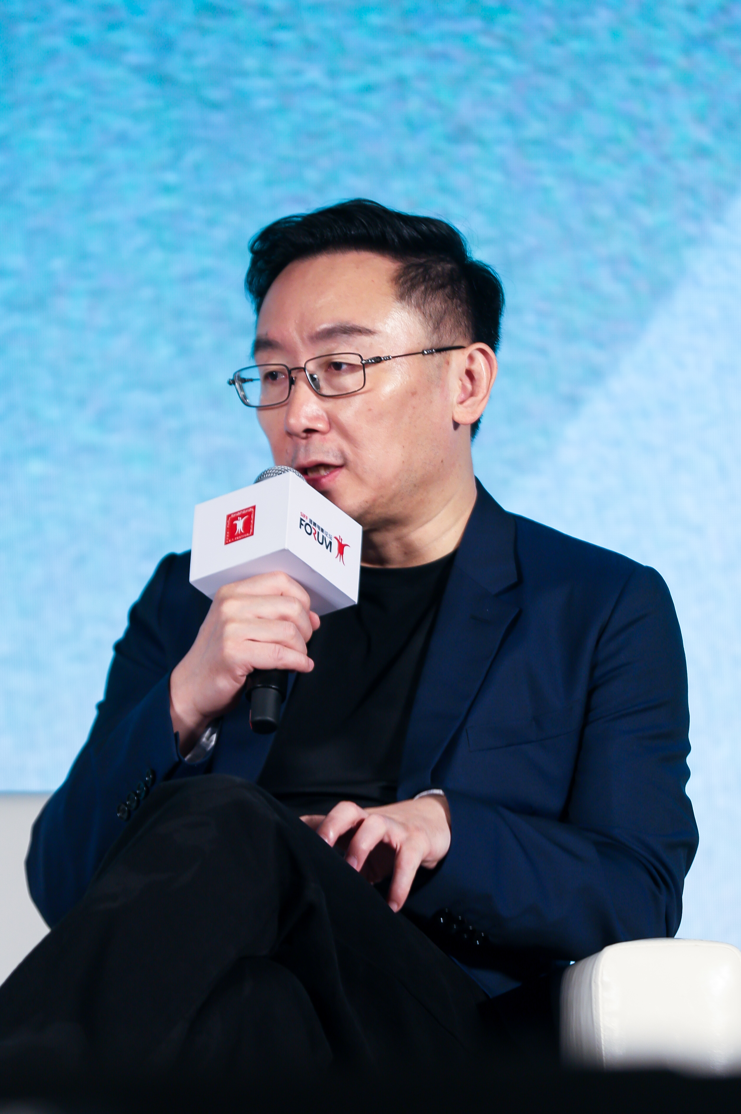 AIGC焦虑下，中国科幻电影人如何让“高峰”如何变成“高原”？