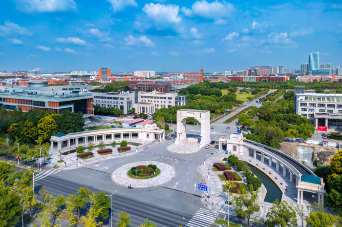 全面放开转专业新成立人工智能学院，上海交大本科招生计划更新