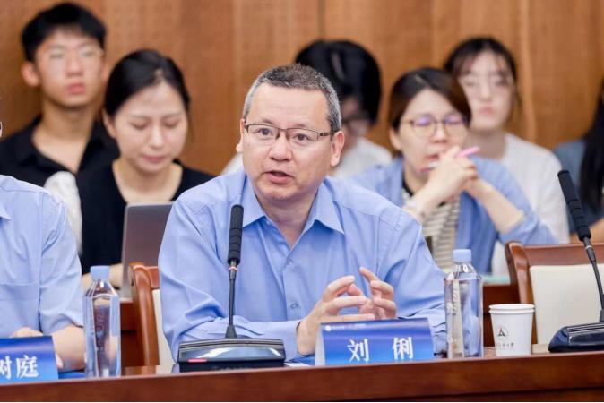 聚焦“人工智能时代的文化法治”|第二届文化法治论坛在中传举办