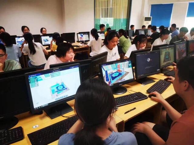 先行先试,构建人工智能教育新生态