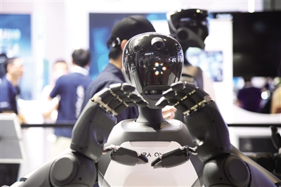 大模型推动人形机器人进化，2024世界机器人大会全景回顾