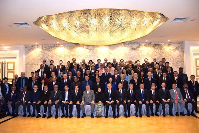 张军出席第19届亚太首席大法官会议并作专题发言表示 深化人工智能领域的司法交流合作 努力为人类司法文明进步作出新贡献