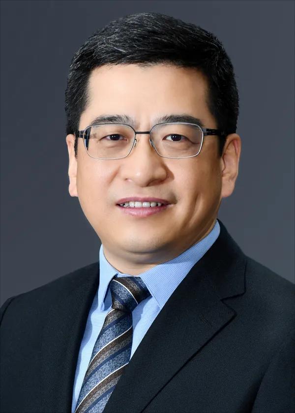 市政协委员陈前斌:让人工智能教育在重庆市中小学落地生根