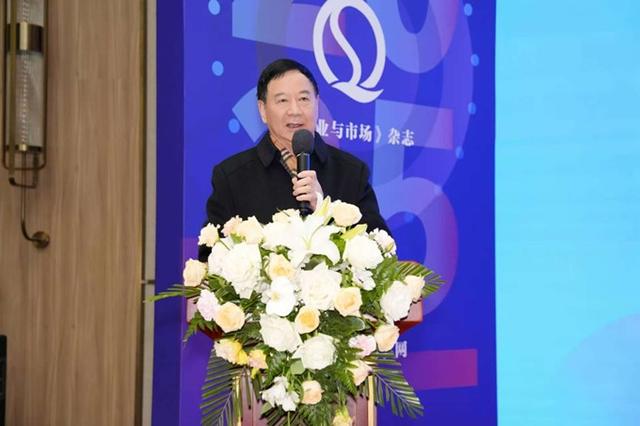 2025年新机遇在哪?AI大潮下如何共生共荣?