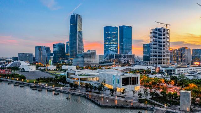 AI浪潮下,上海何以打造“高地”