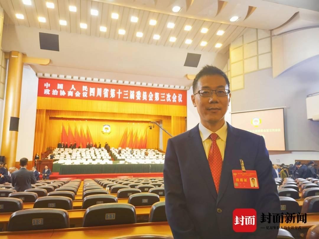 推进人工智能+行动 四川省政协委员徐科:建议开展算力及应用基础调研