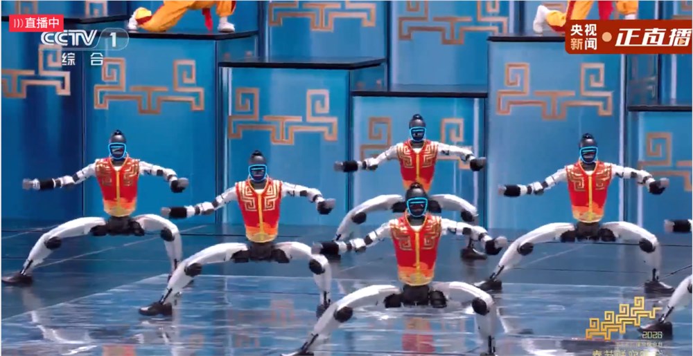 宇树开源OmniXtreme人形机器人架构，流匹配技术攻克高动态动作难题